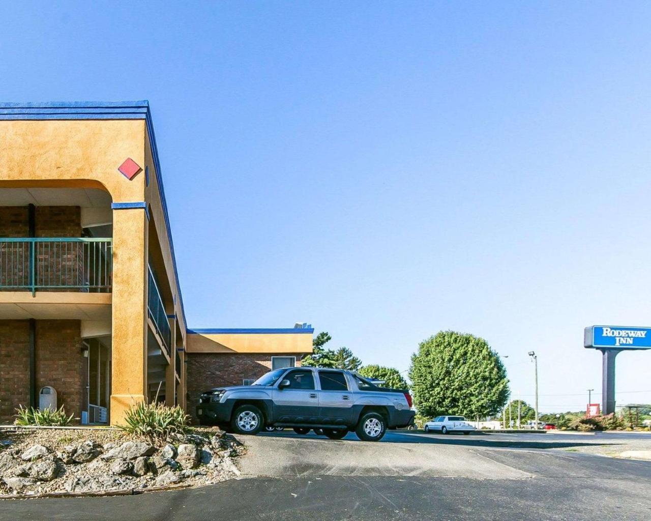 Rodeway Inn Sweetwater Exterior photo